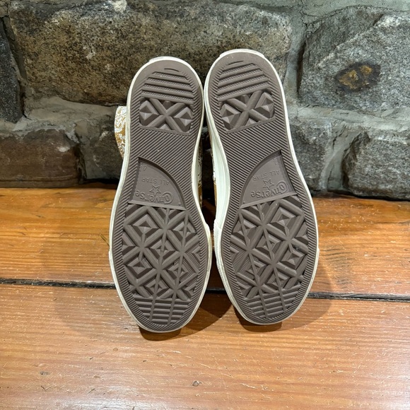 Women’s Converse All Stars High Top Sneakers Fall Florals Paisley - Picture 8 of 16